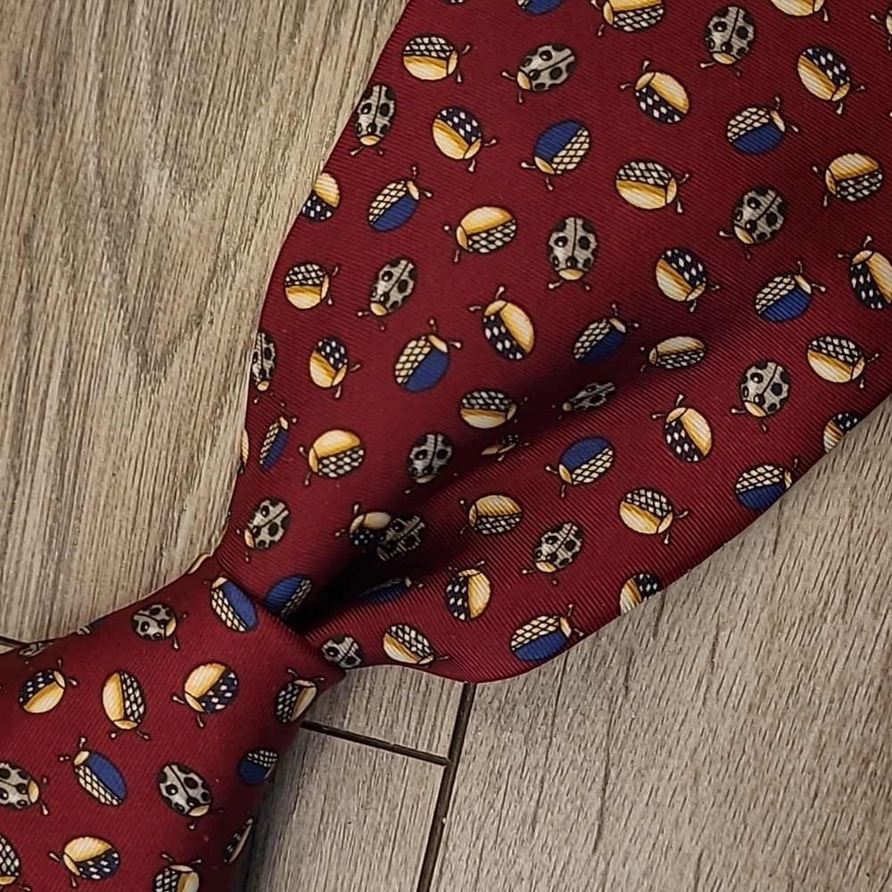BROOKS BROTHERS Makers Dark Red Bugs Nature Pattern‎ USA Mens Silk Tie VTG